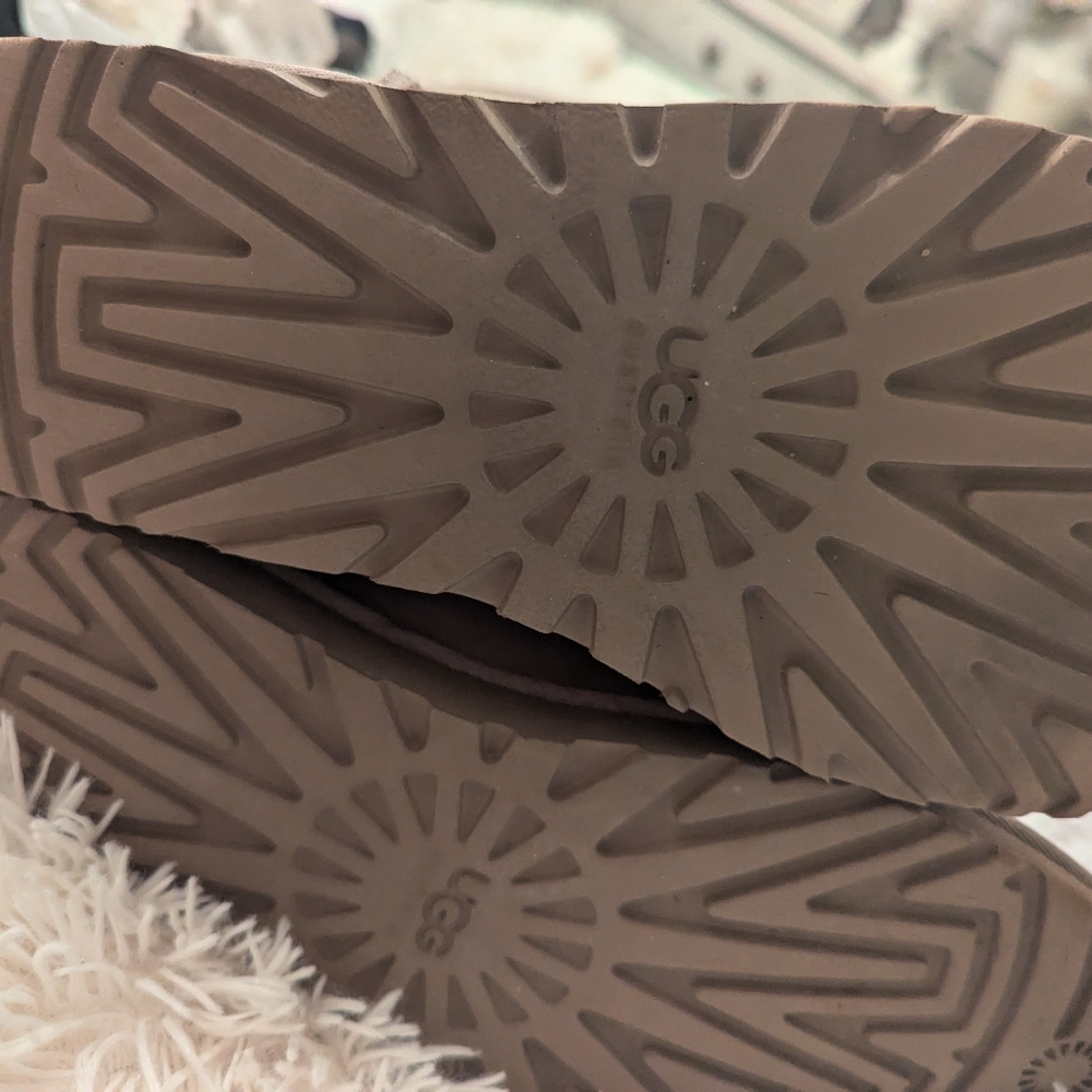 Uggs Authentic - image 8